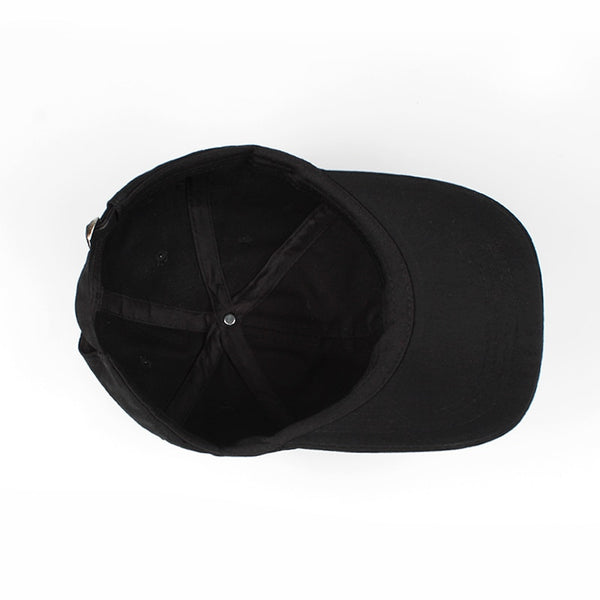 Casquette base ball noire logo de Capsule Corp